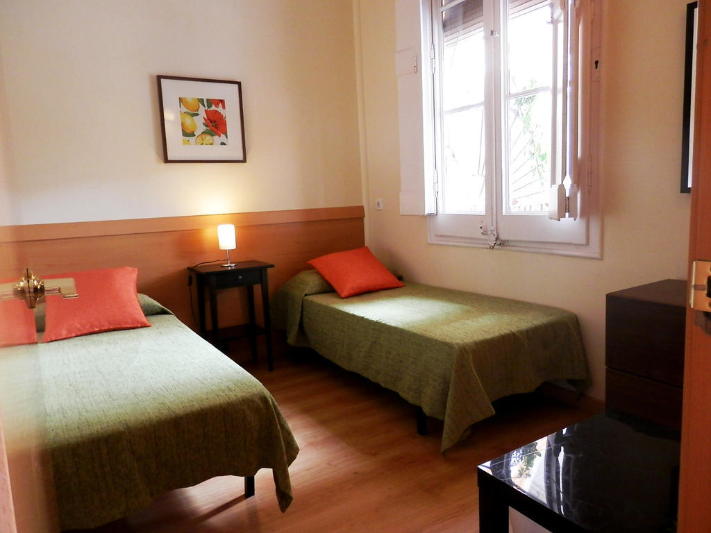 Barcelona Central Garden Hostal Quarto foto